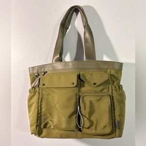 NOTA Jumbo Travel Tote | Army Green | Laptop Carry On & Roller Bag Strap